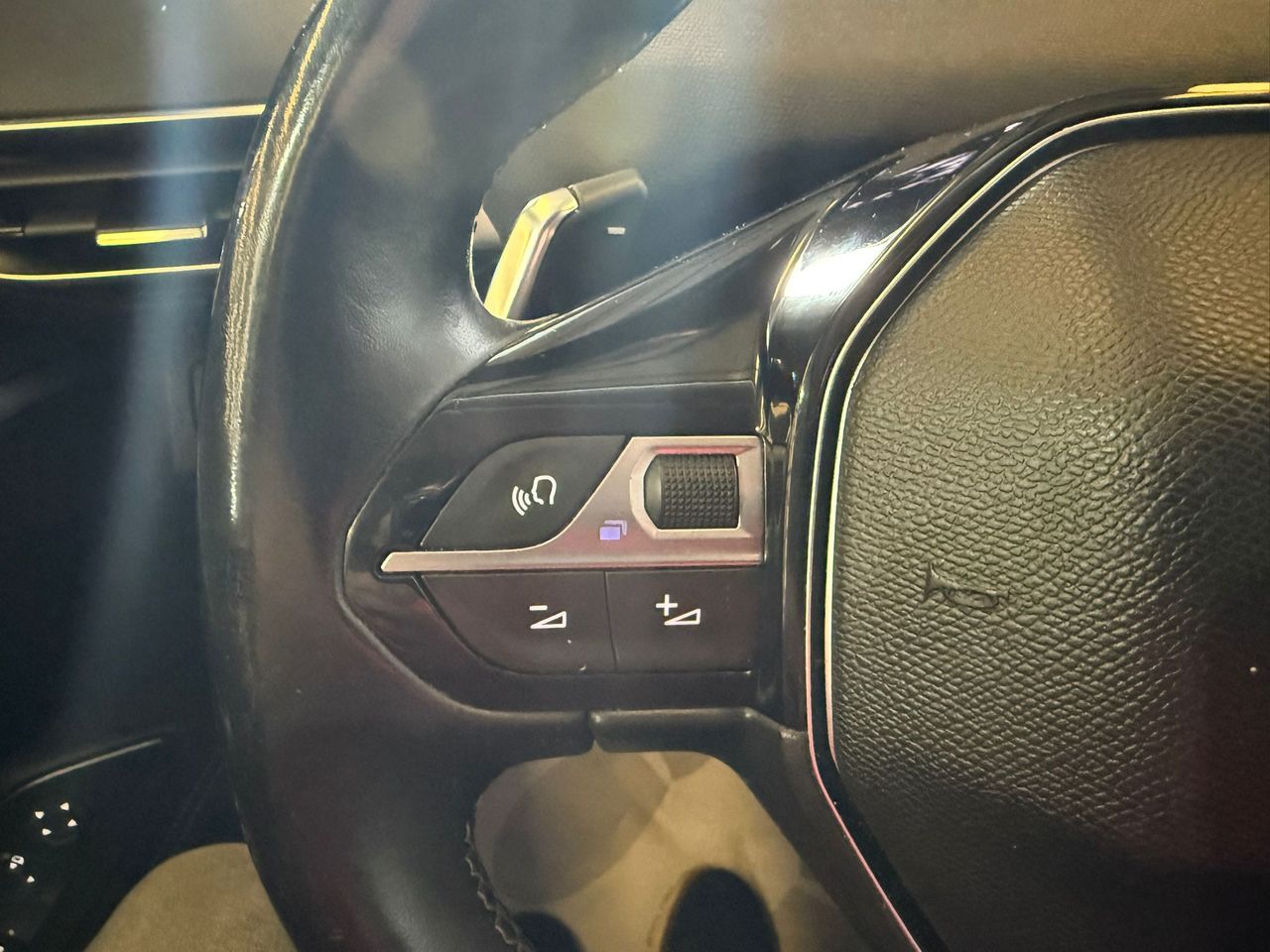 Peugeot 3008 1.5 BlueHDi 96kW S&S Allure Pack EAT8 - Foto 13