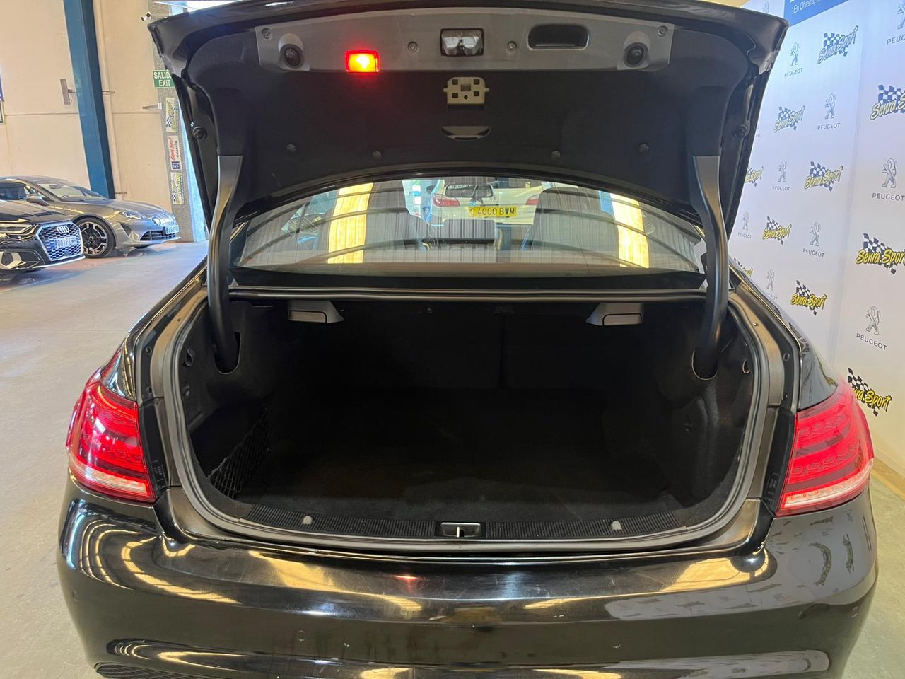 Mercedes Clase E Coupé E 350 BlueTEC - Foto 29