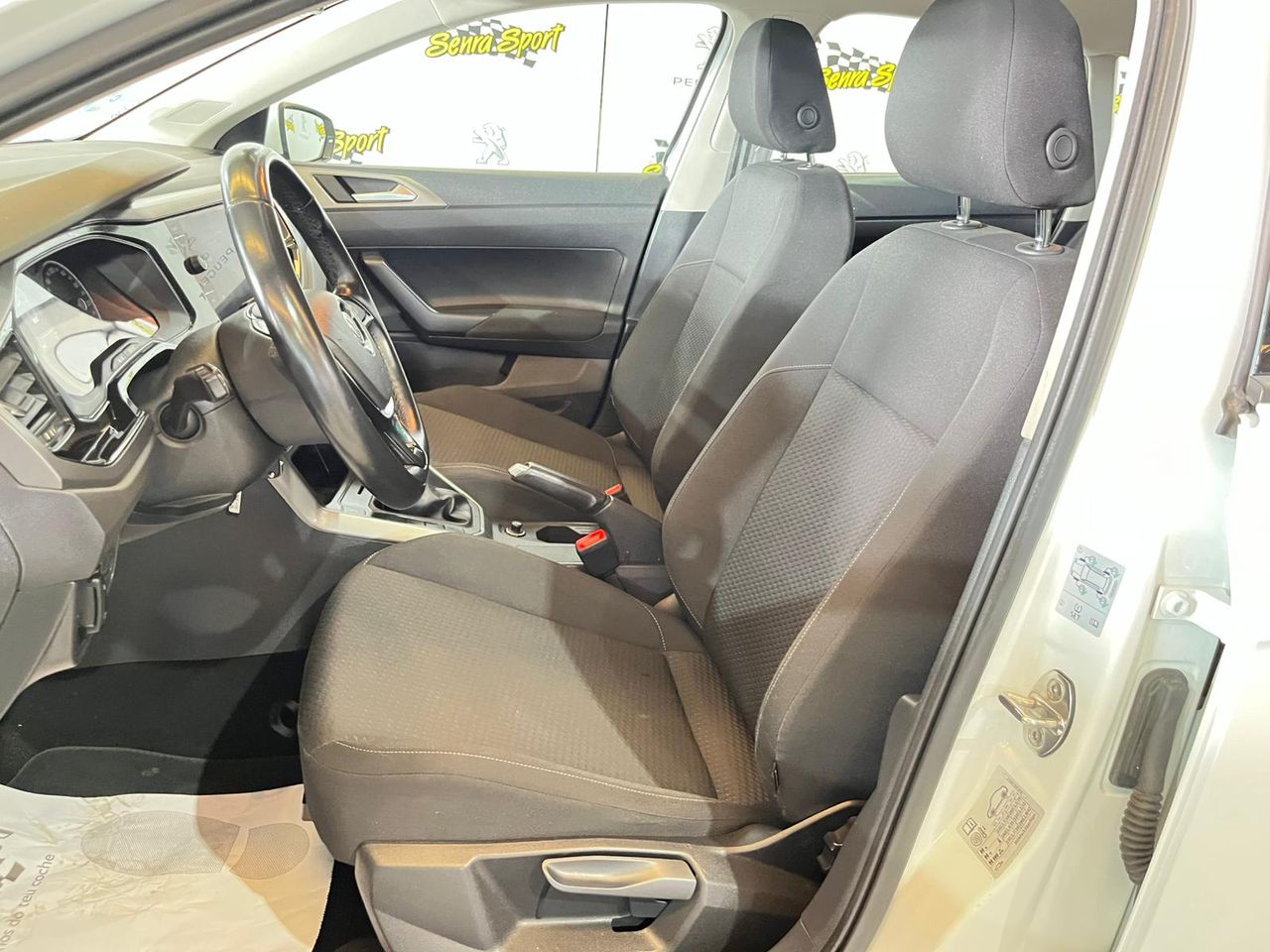 Volkswagen Polo Advance 1.6 TDI 70kW (95CV) - Foto 13