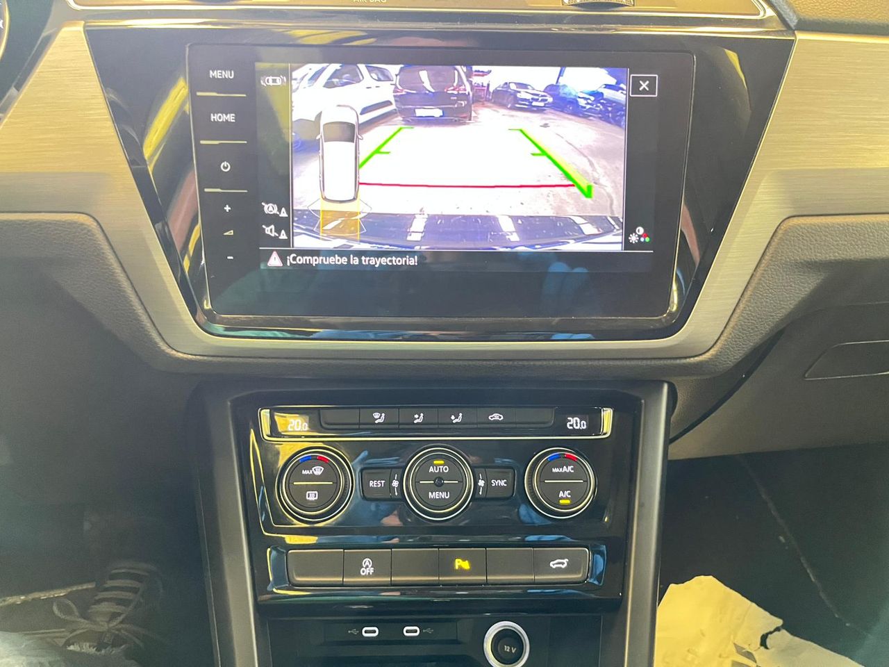 Volkswagen Touran Advance 2.0 TDI 110kW (150CV) DSG - Foto 17