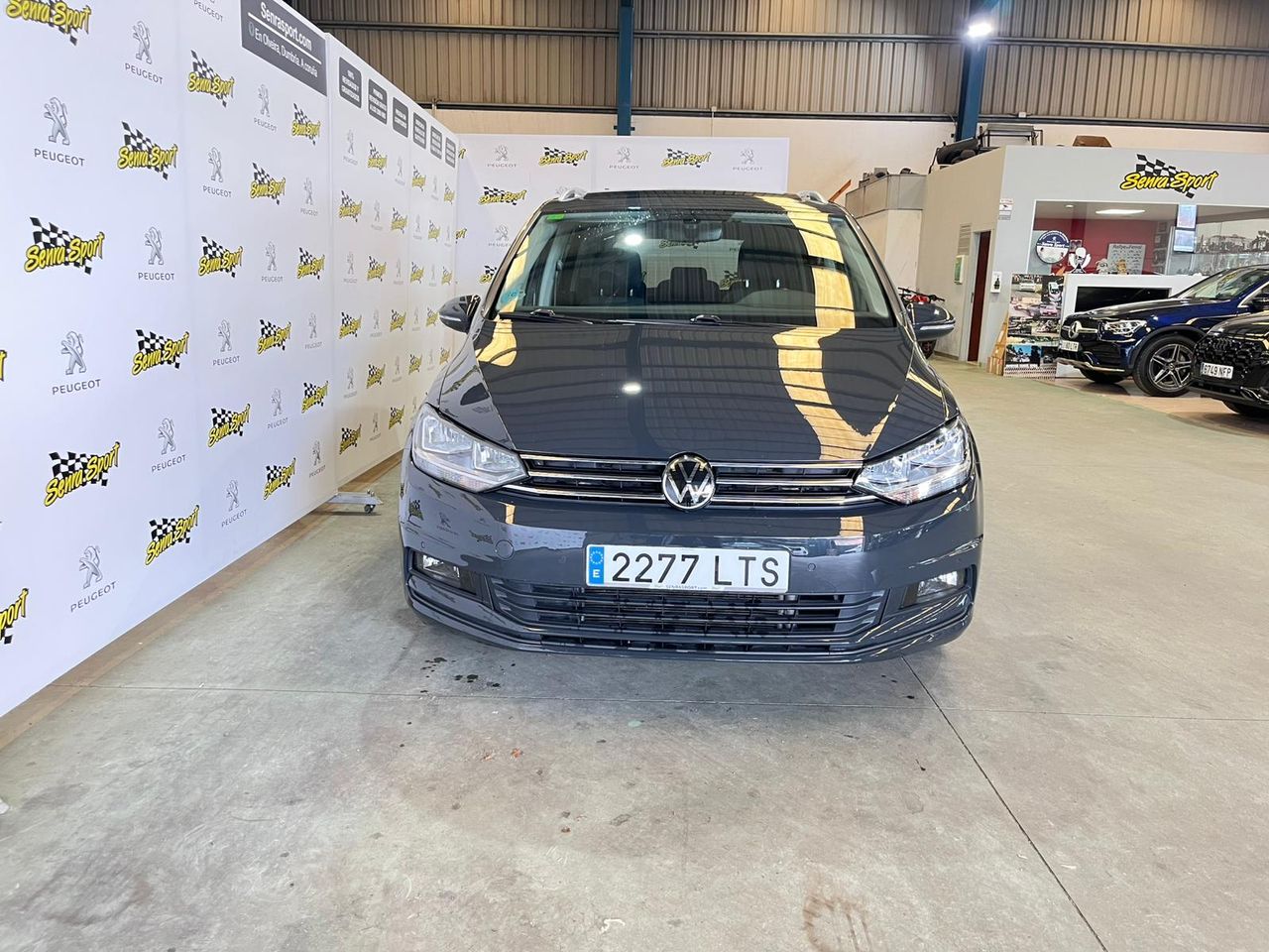 Volkswagen Touran Advance 2.0 TDI 110kW (150CV) DSG - Foto 4