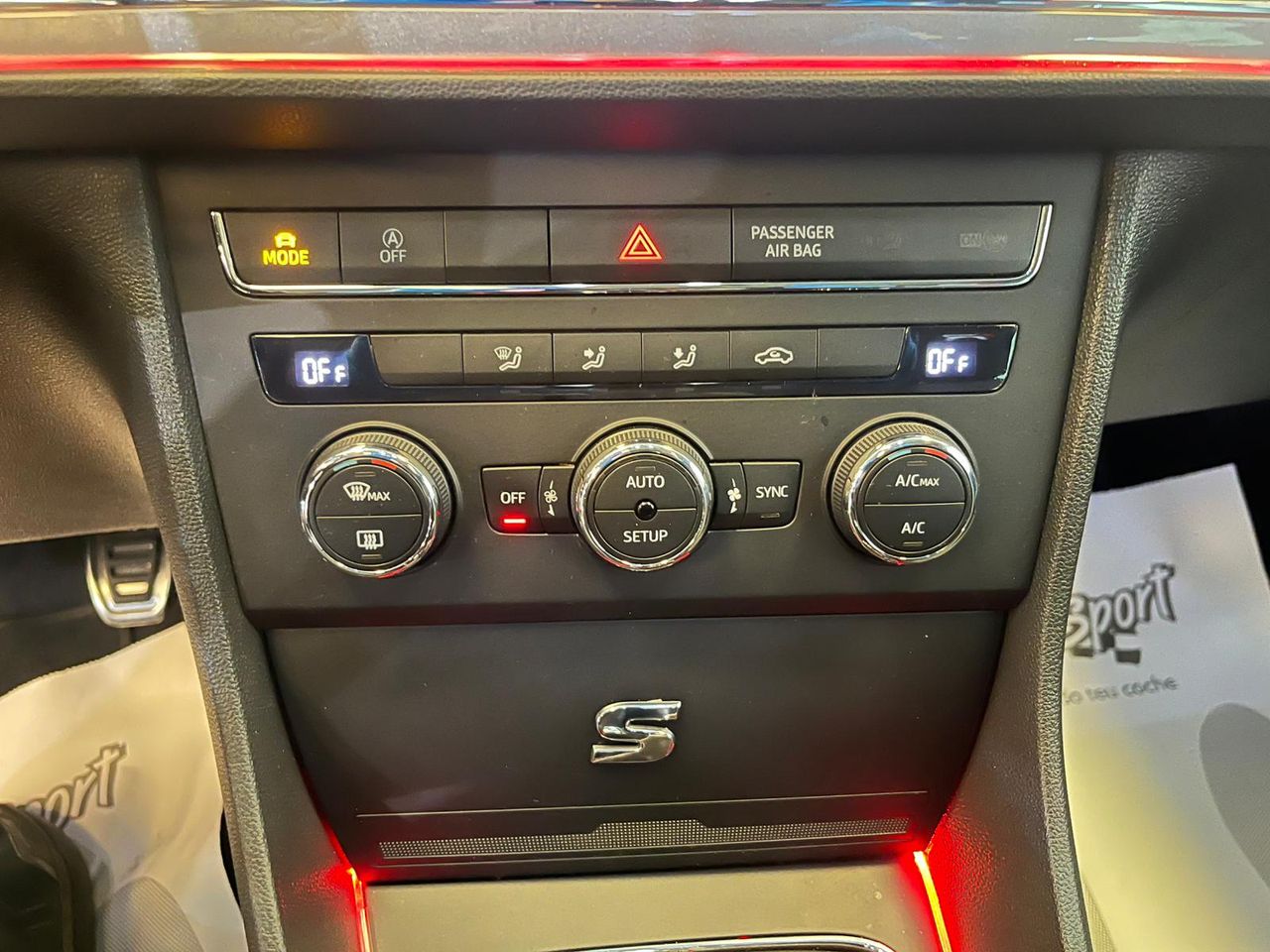 Seat Leon 2.0 TDI 150CV FR - Foto 16
