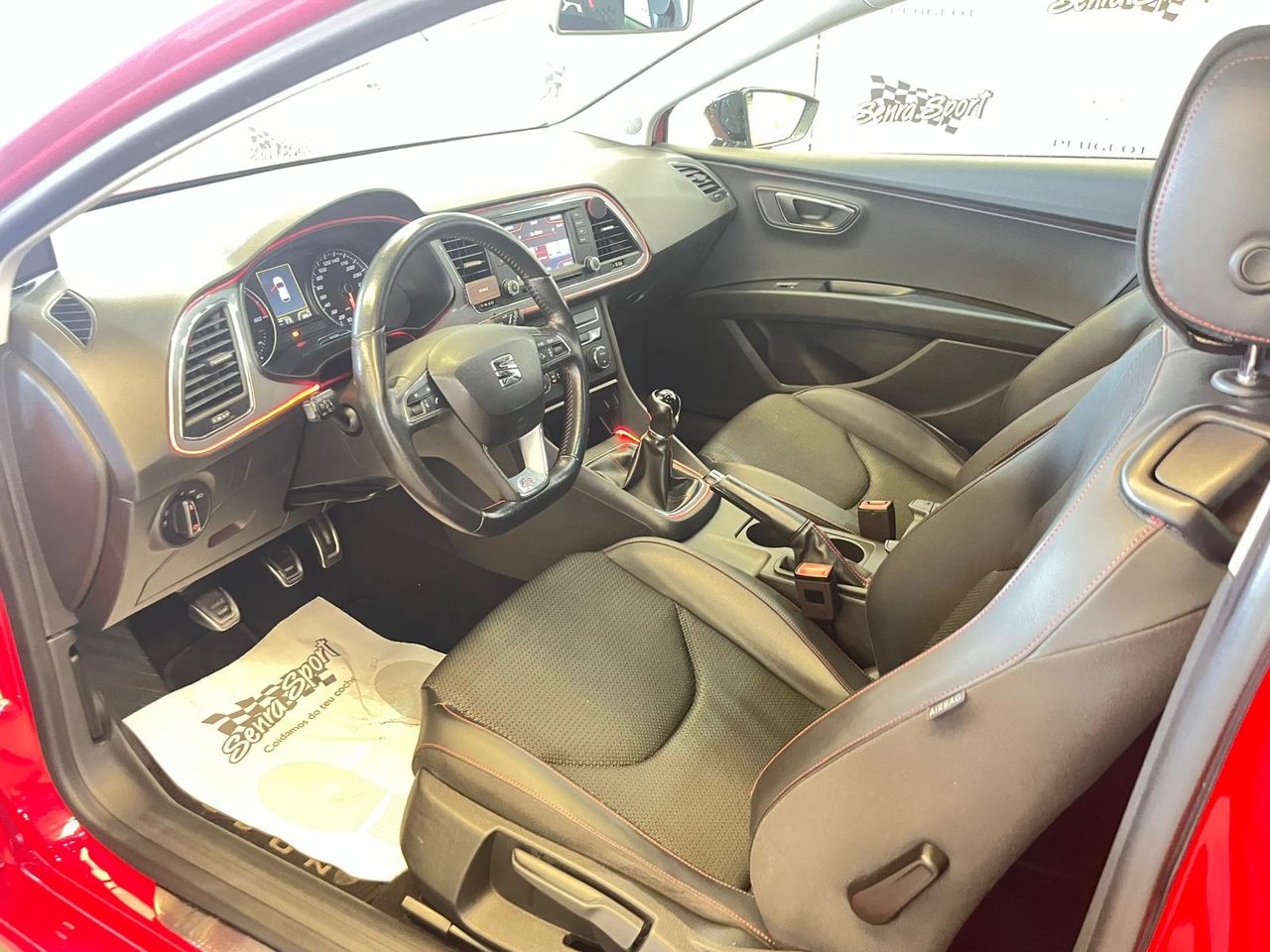 Seat Leon 2.0 TDI 150CV FR - Foto 12