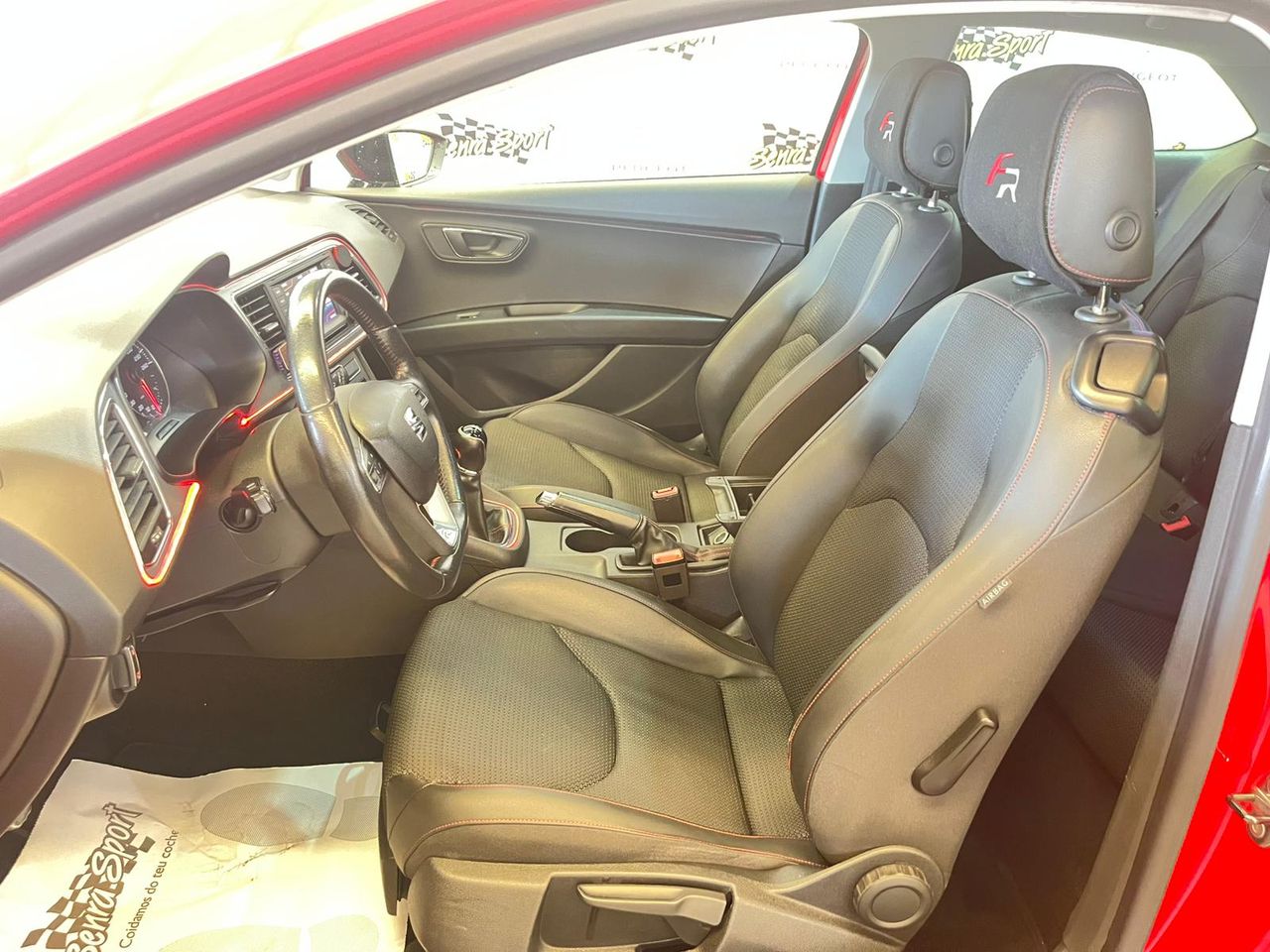 Seat Leon 2.0 TDI 150CV FR - Foto 11