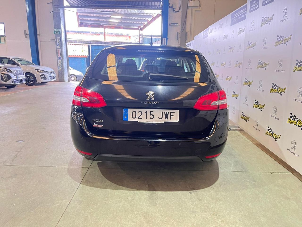 Peugeot 308 SW Active 1.6 BlueHDi 88KW (120CV) - Foto 7