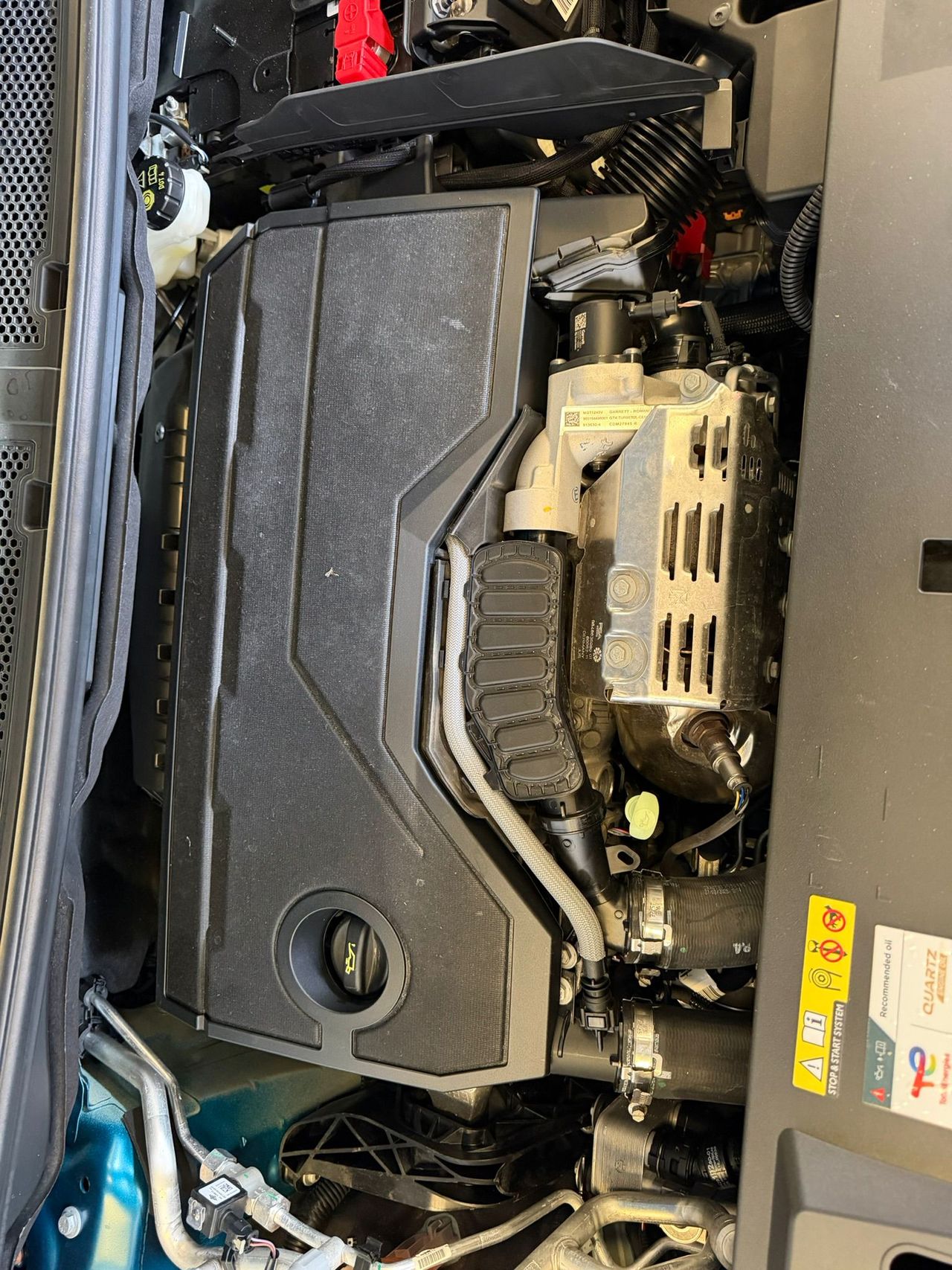 Peugeot 3008 Hybrid 1.2 107KW GT eDCS6 - Foto 29