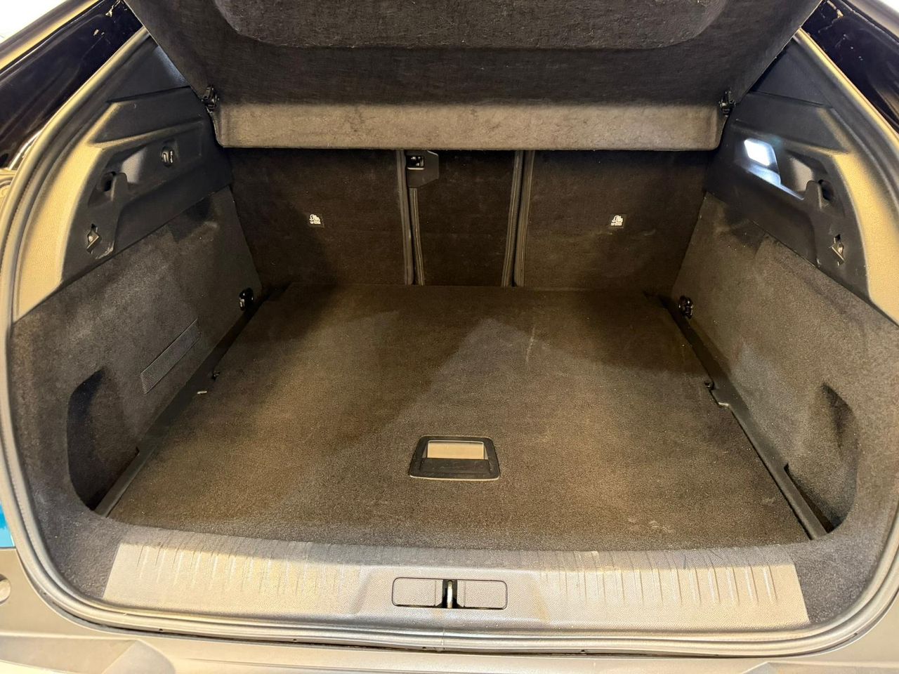 Peugeot 3008 Hybrid 1.2 107KW GT eDCS6 - Foto 13