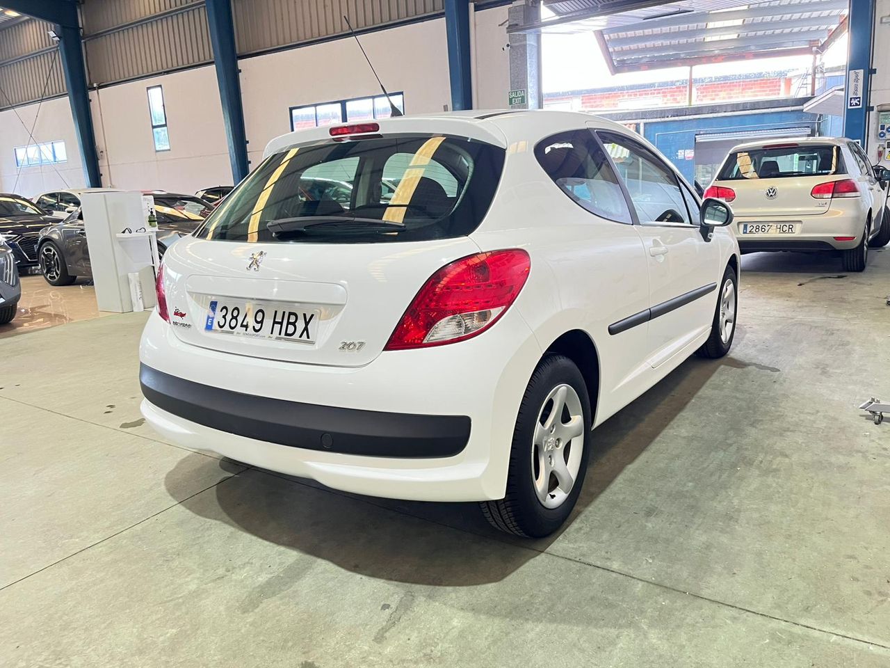 Peugeot 207 ACTIVE 1.6 HDI 92 FAP - Foto 12