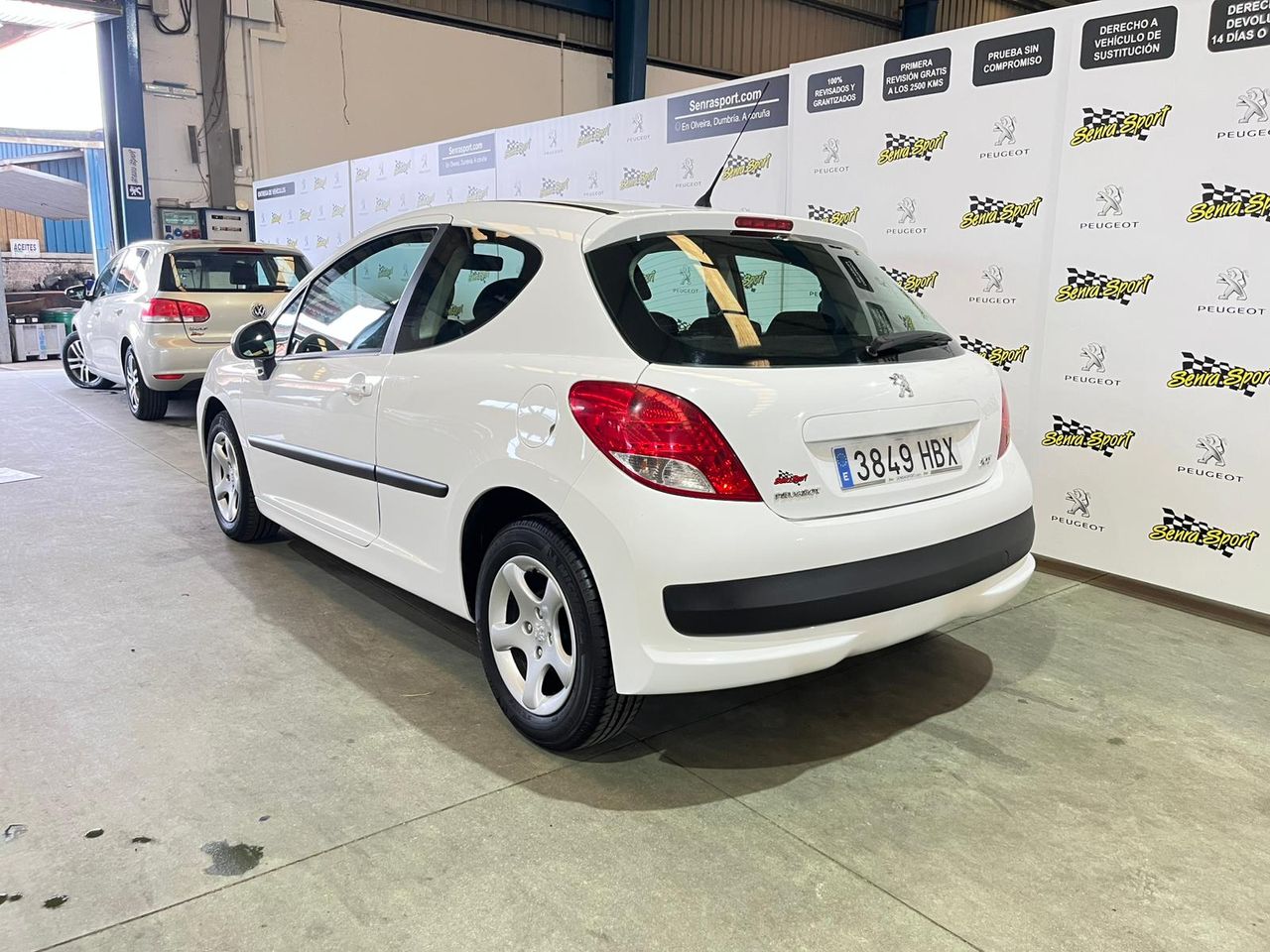 Peugeot 207 ACTIVE 1.6 HDI 92 FAP - Foto 5