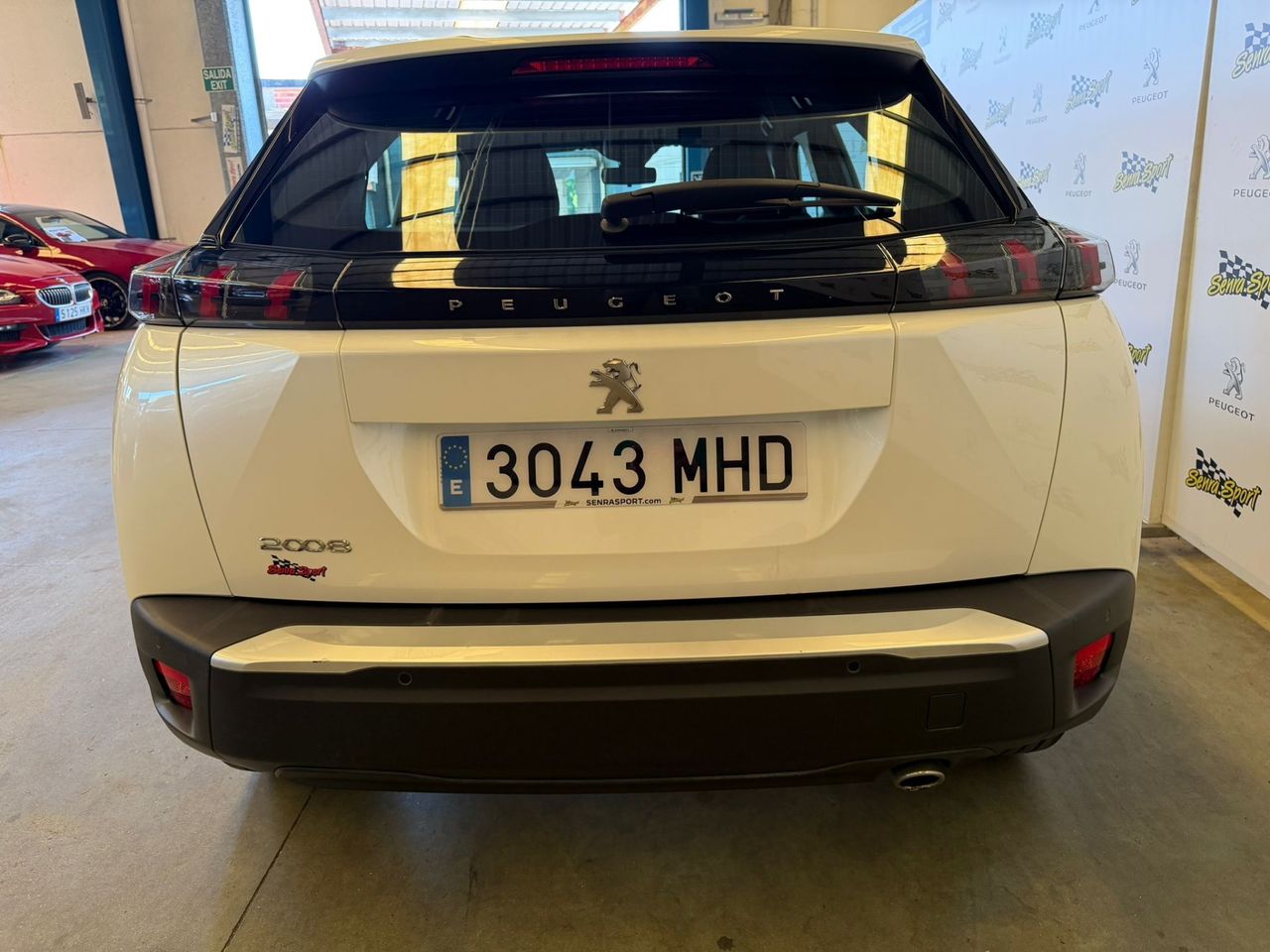 Peugeot 2008 Active Pack BlueHDI 130 S&S EAT8 - Foto 5