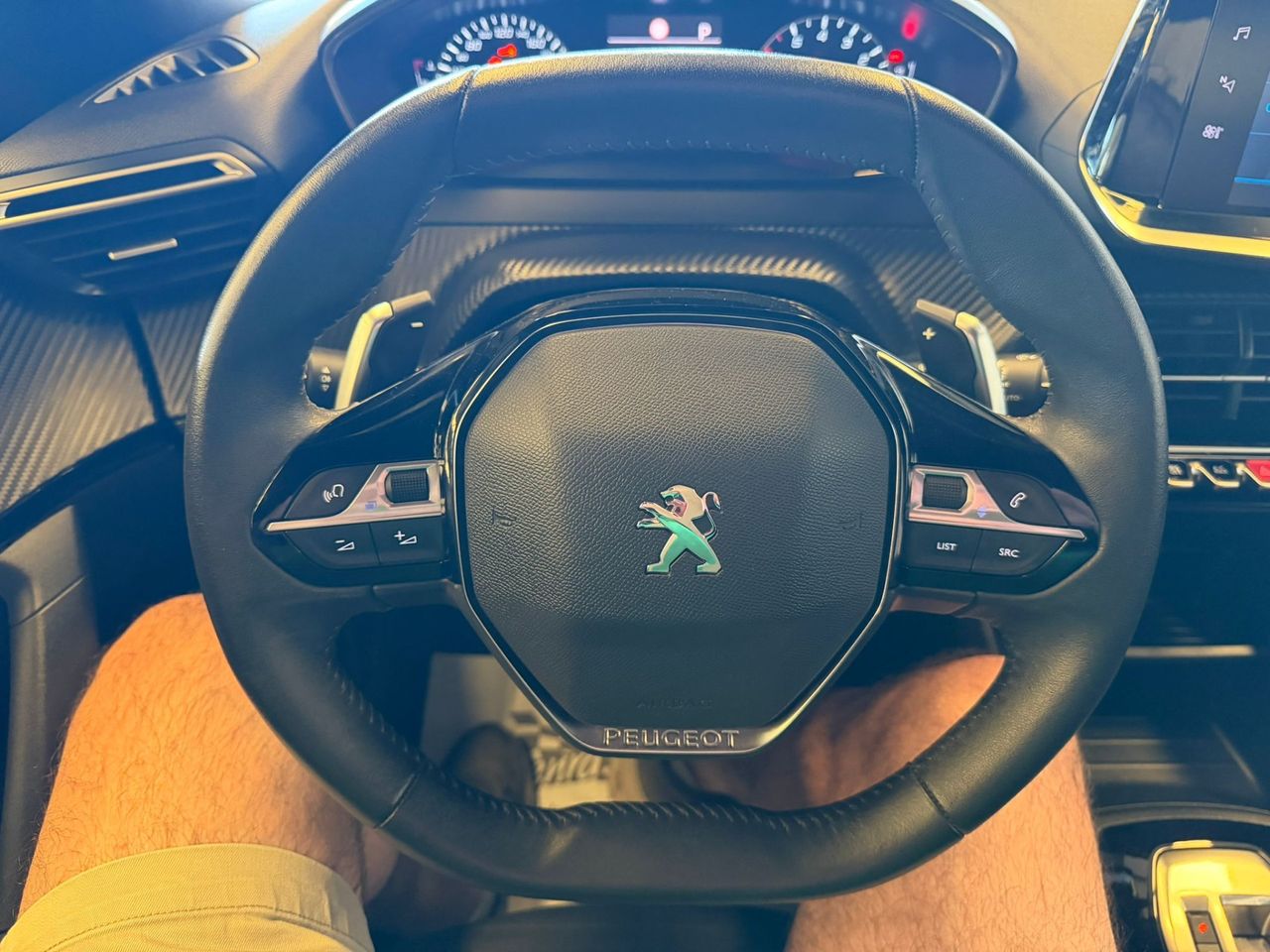 Peugeot 2008 Active Pack BlueHDI 130 S&S EAT8 - Foto 13