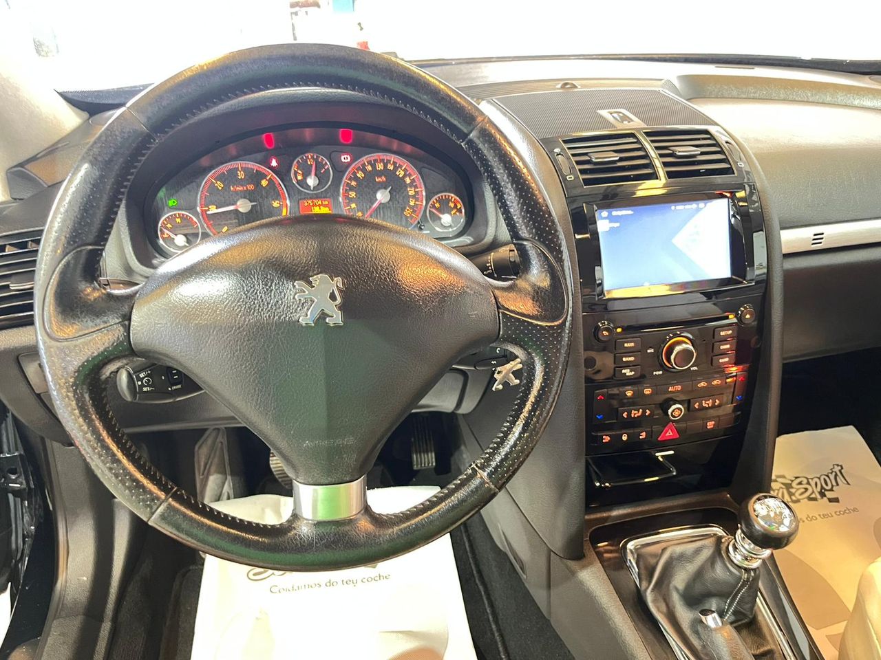 Peugeot 407 Coupé Pack 2.0 HDI 136cv FAP - Foto 14
