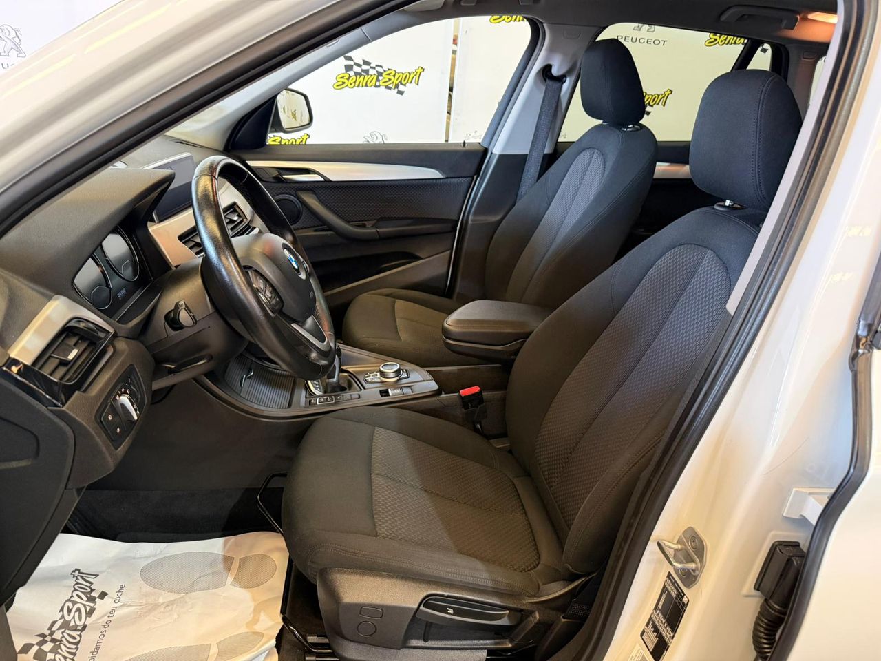 BMW X1 sDrive18dA Corporate - Foto 10