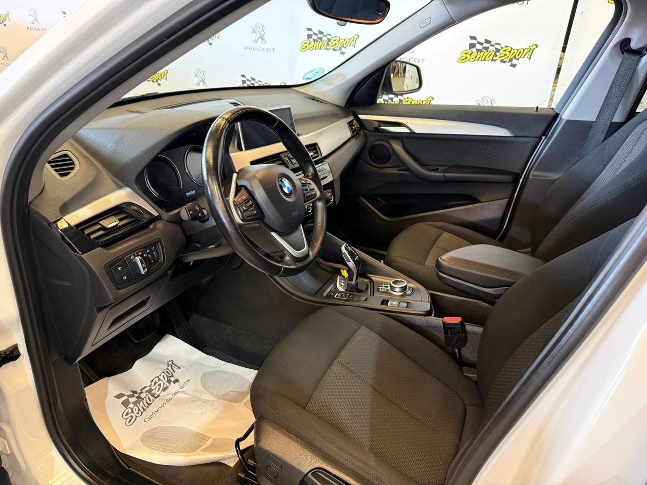 BMW X1 sDrive18dA Corporate - Foto 11