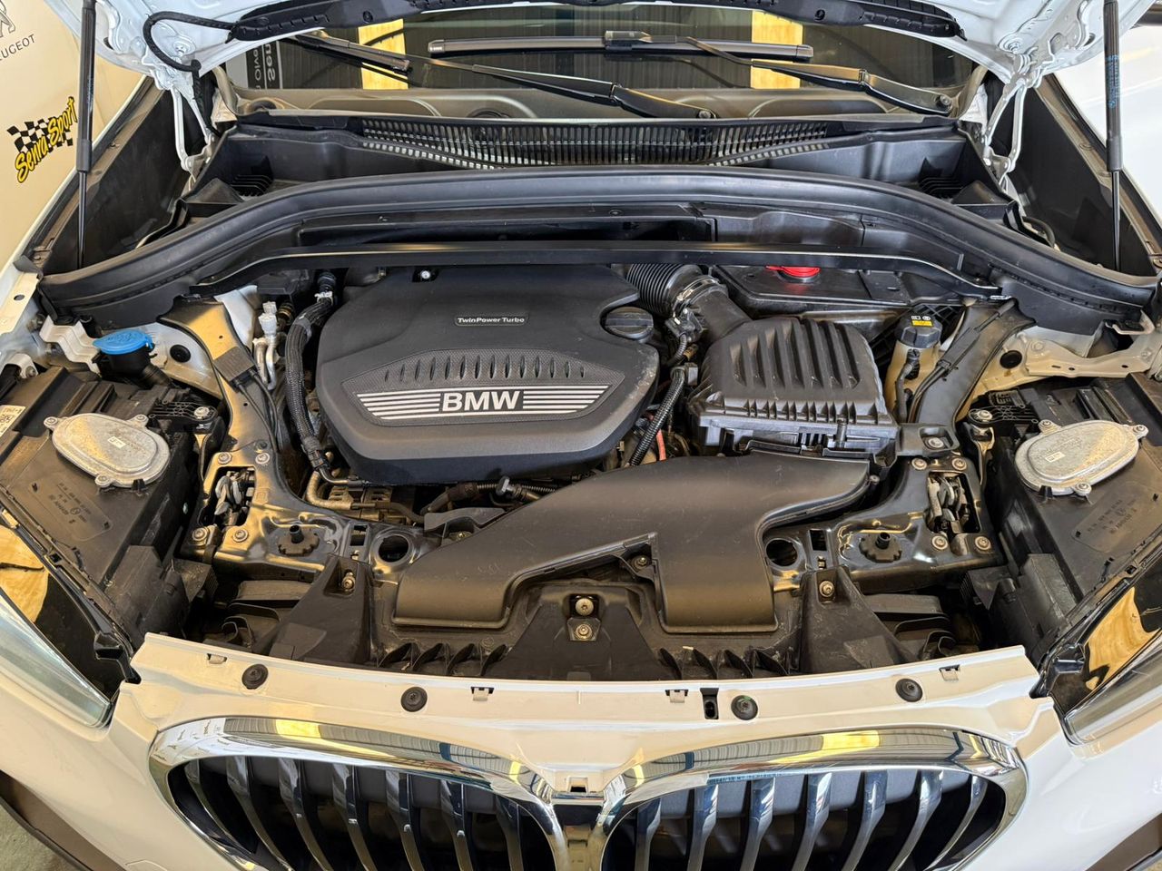 BMW X1 sDrive18dA Corporate - Foto 27
