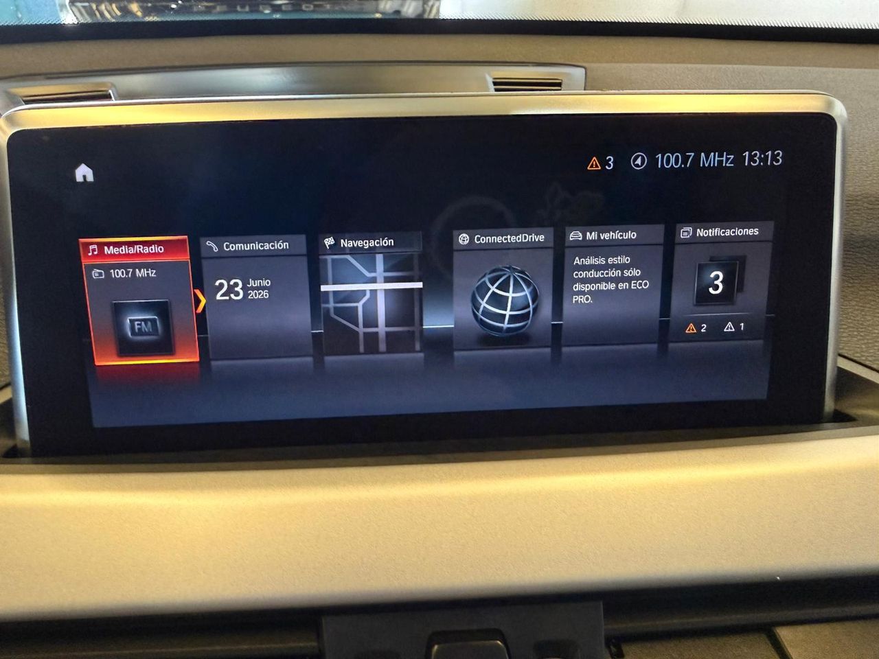 BMW X1 sDrive18dA Corporate - Foto 19