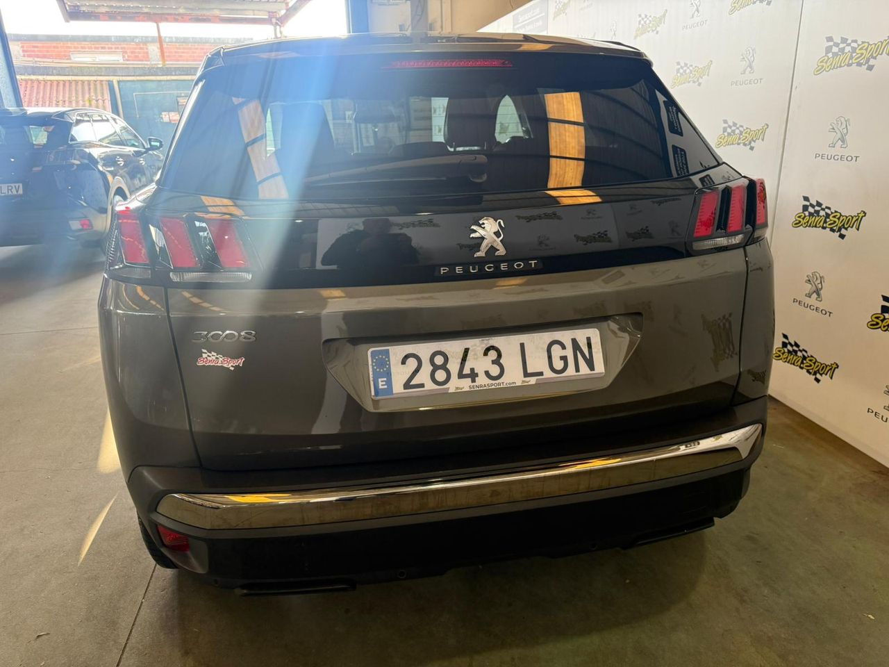 Peugeot 3008 1.5 BlueHDi 96kW (130CV) S&S Allure SE PUEDE VER Y PROBAR EN SENRA SPORT (PEUGEOT) DUMBRIA - Foto 6