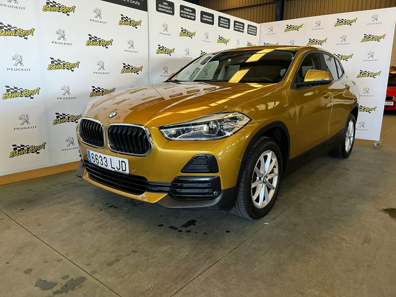 BMW X2 sDrive16d SE PUEDE VER Y PROBAR EN SENRA SPORT (PEUGEOT) DUMBRIA - Foto 3