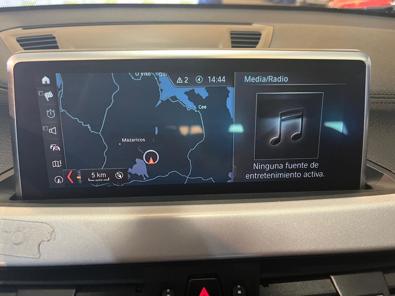 BMW X2 sDrive16d SE PUEDE VER Y PROBAR EN SENRA SPORT (PEUGEOT) DUMBRIA - Foto 17