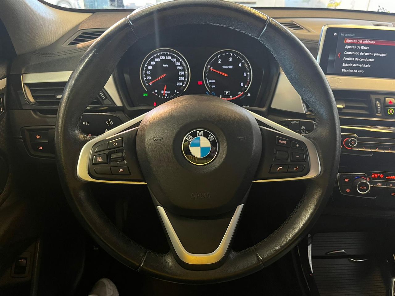 BMW X2 sDrive16d SE PUEDE VER Y PROBAR EN SENRA SPORT (PEUGEOT) DUMBRIA - Foto 18