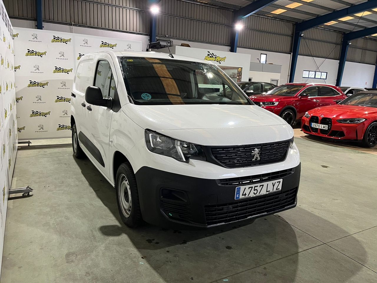 Peugeot Partner PRO STANDAR 100 CV - Foto 4
