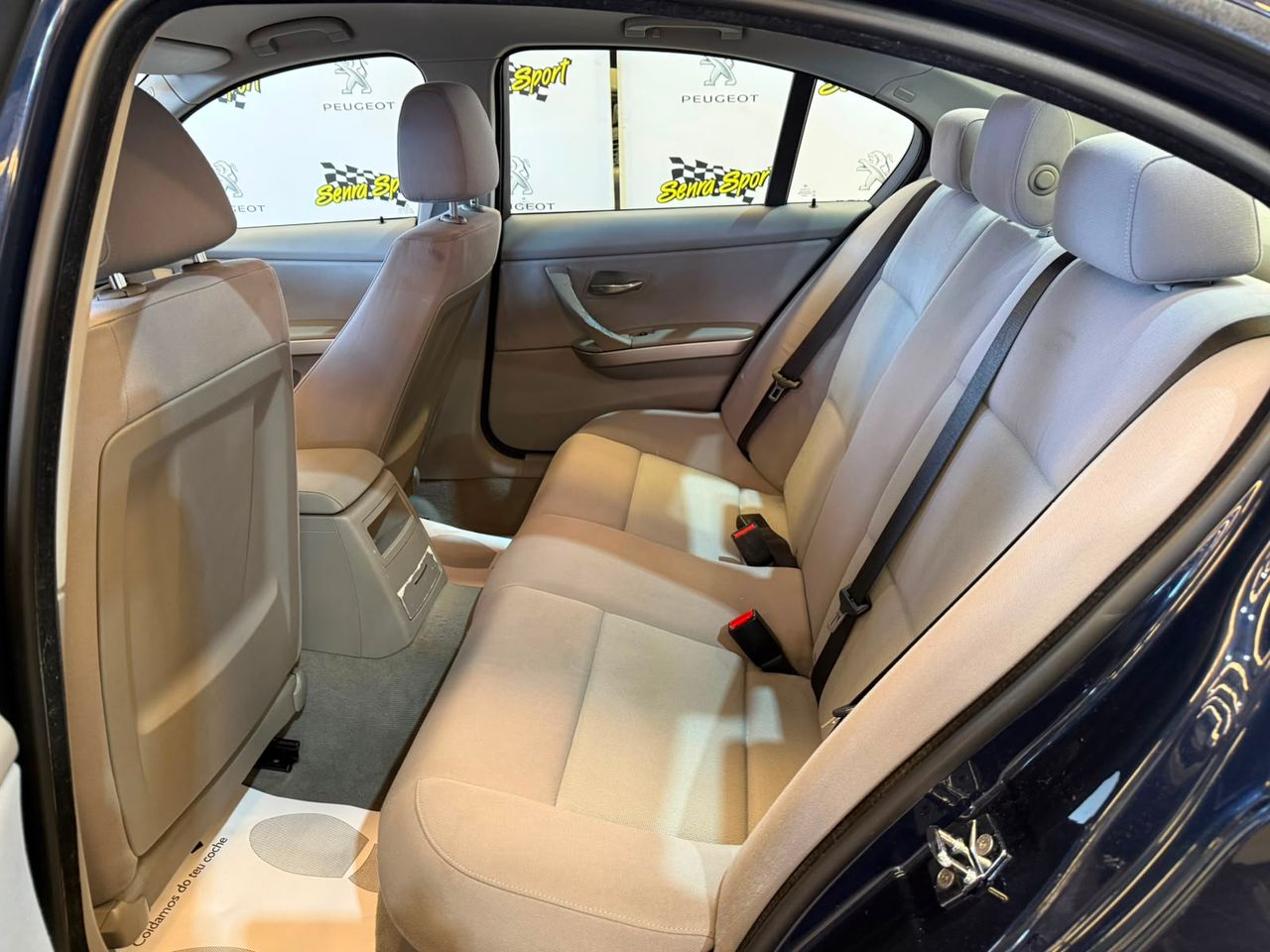 BMW Serie 3 318d - Foto 11