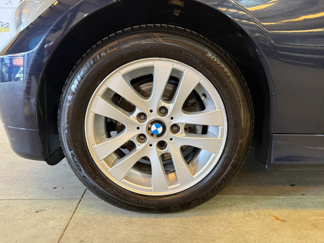 BMW Serie 3 318d - Foto 20