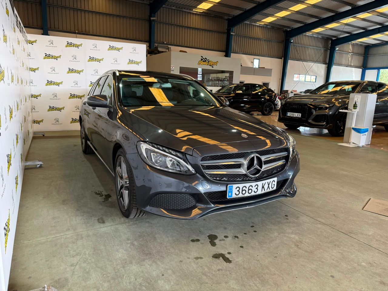 Mercedes Clase C C 220 d Sportive Avantgarde Estate - Foto 6
