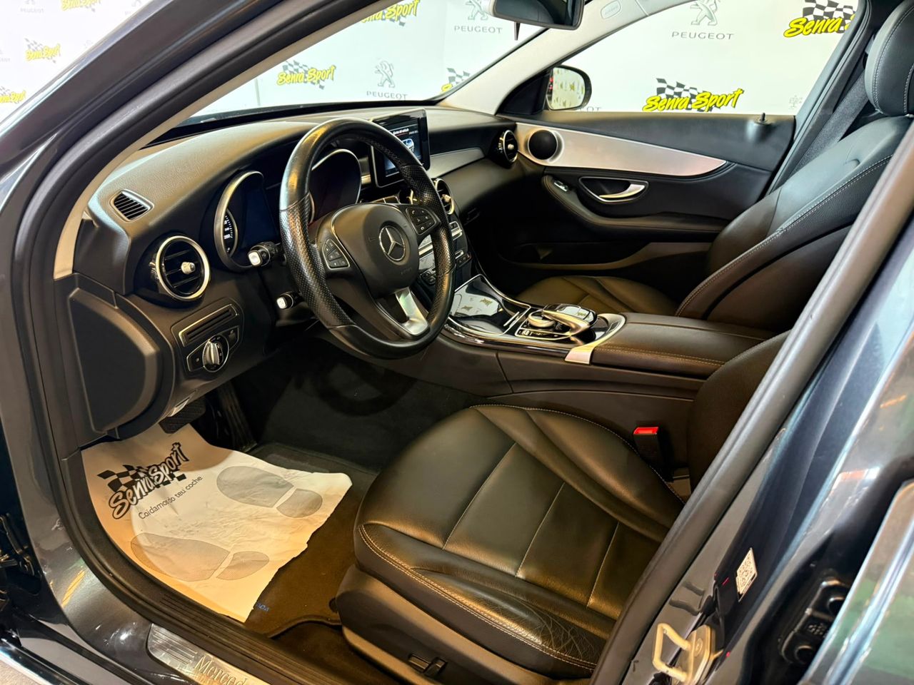 Mercedes Clase C C 220 d Sportive Avantgarde Estate - Foto 14