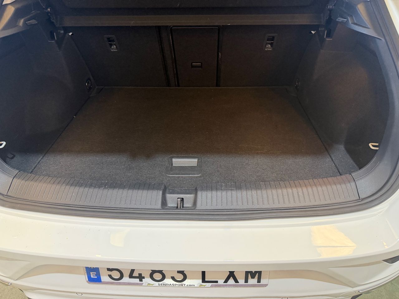 Volkswagen T-Roc Advance R-Line 1.5 TSI 110kW (150CV) DSG - Foto 22