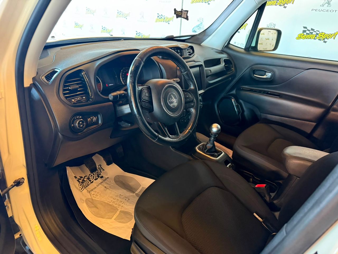 Jeep Renegade 2.0Mjet Night Eagle II 4x4 103kW AD - Foto 13
