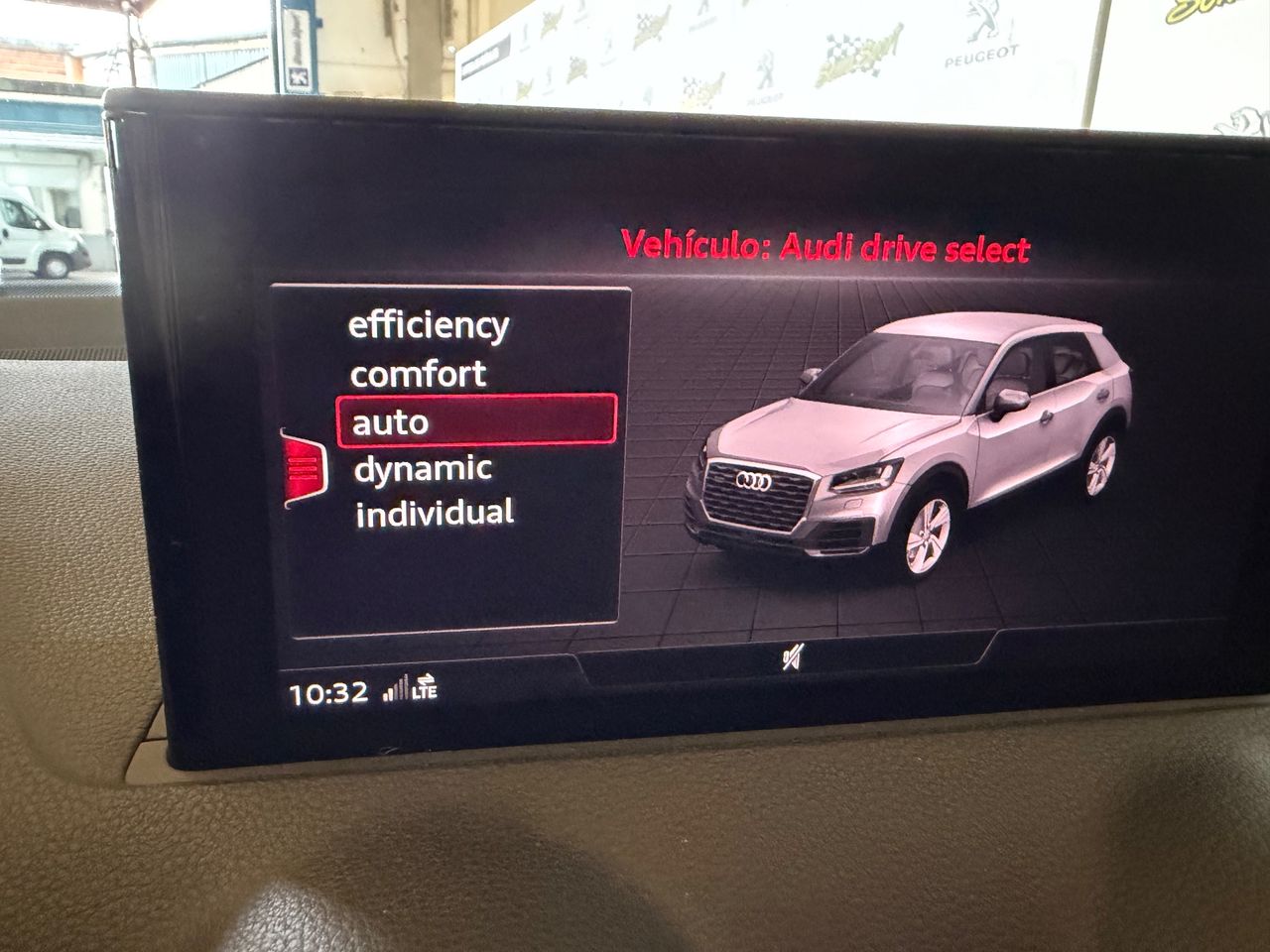 Audi Q2 Black Line 35 TDI 110kW (150CV) S tronic - Foto 21