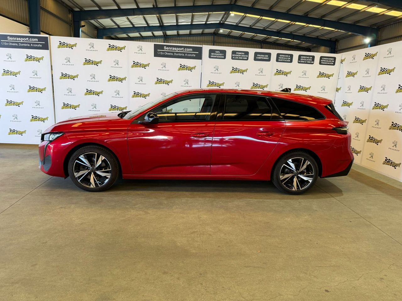 Peugeot 308 SW Allure BlueHDi 130 S&S EAT8 - Foto 3