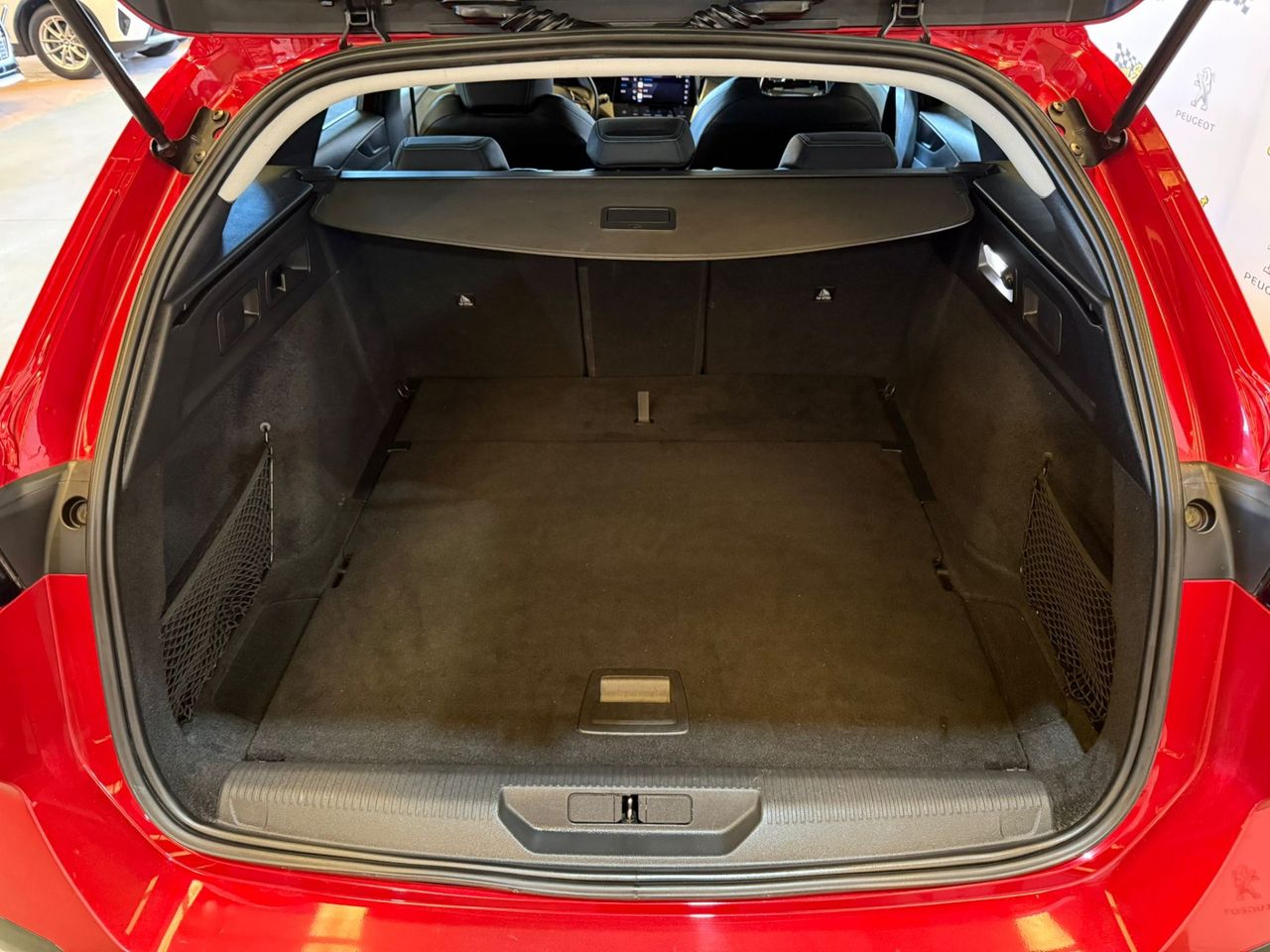 Peugeot 308 SW Allure BlueHDi 130 S&S EAT8 - Foto 28