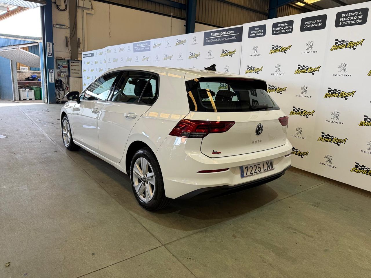Volkswagen Golf 2.0 TDI 85kW (115CV) - Foto 6