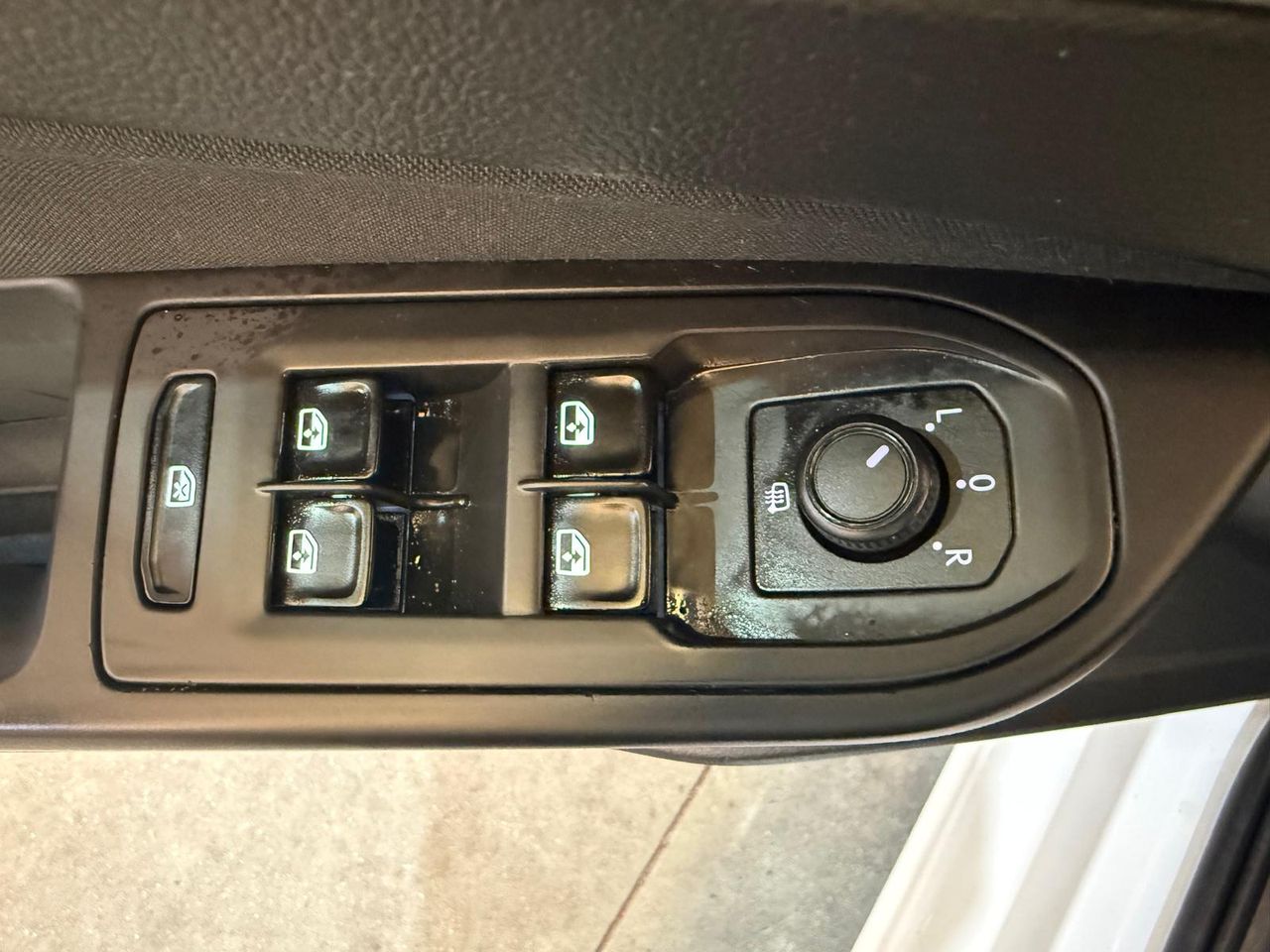 Volkswagen Golf 2.0 TDI 85kW (115CV) - Foto 24