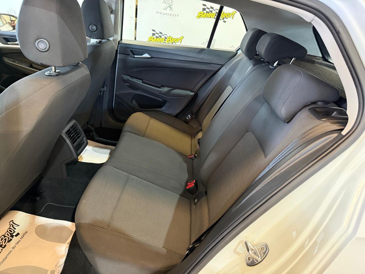 Volkswagen Golf 2.0 TDI 85kW (115CV) - Foto 11
