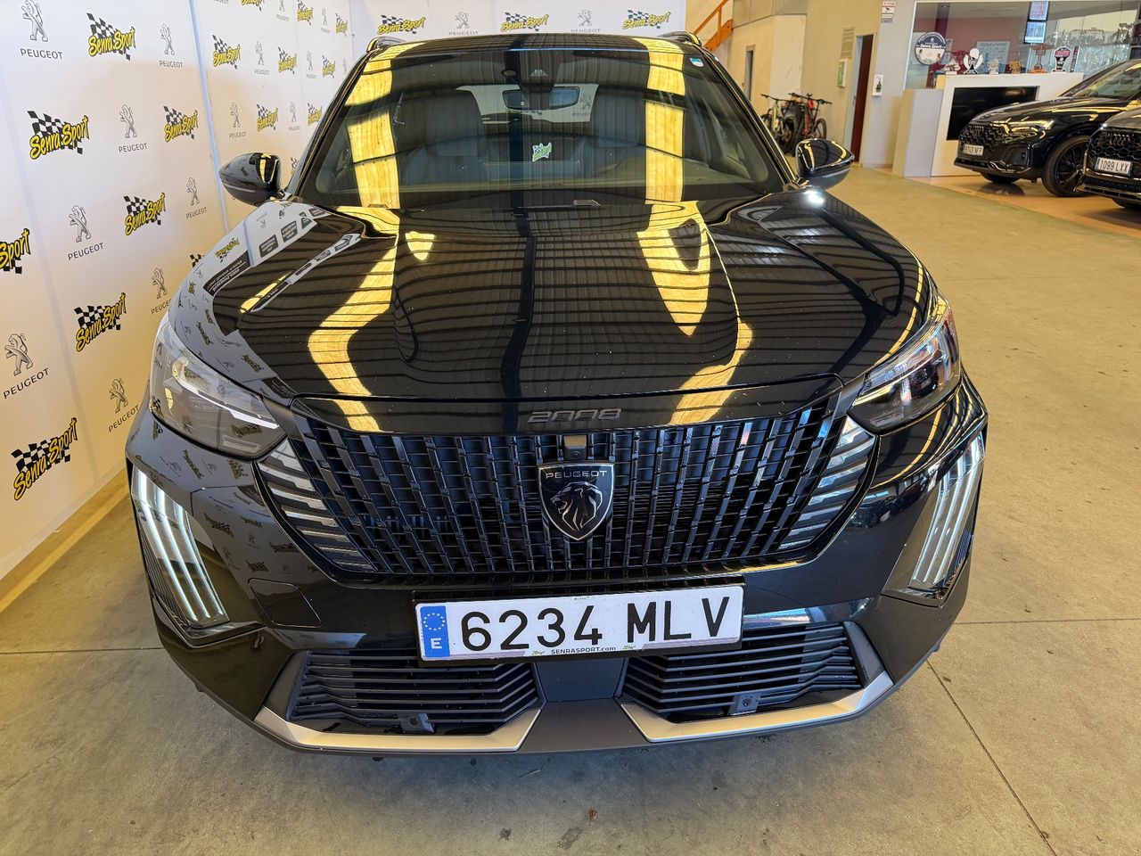 Peugeot 2008 GT BlueHDI 130 S&S EAT8 - Foto 4