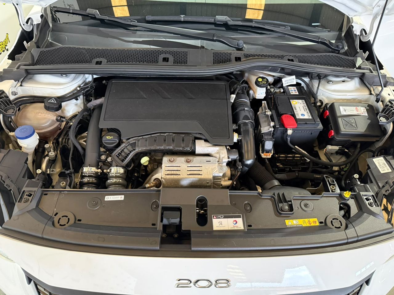 Peugeot 208 PureTech 73kW (100CV) Allure - Foto 29