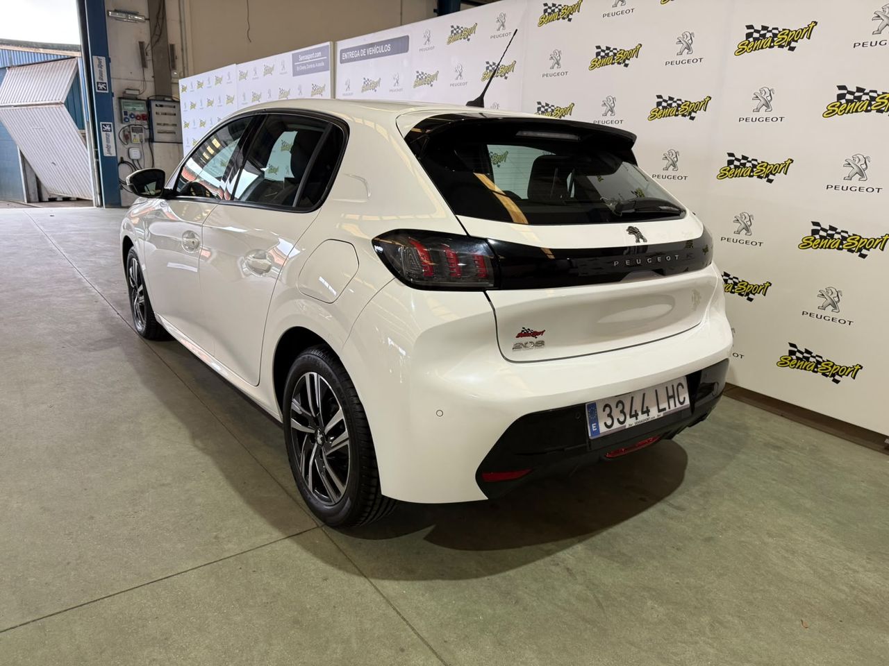 Peugeot 208 PureTech 73kW (100CV) Allure - Foto 6