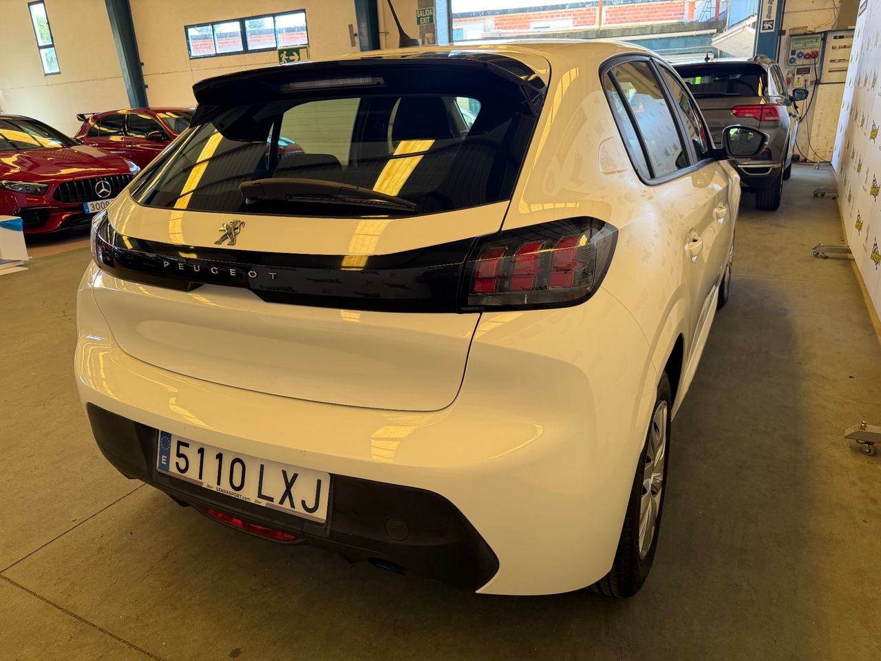 Peugeot 208 BlueHDi 73kW (100CV) Active - Foto 8
