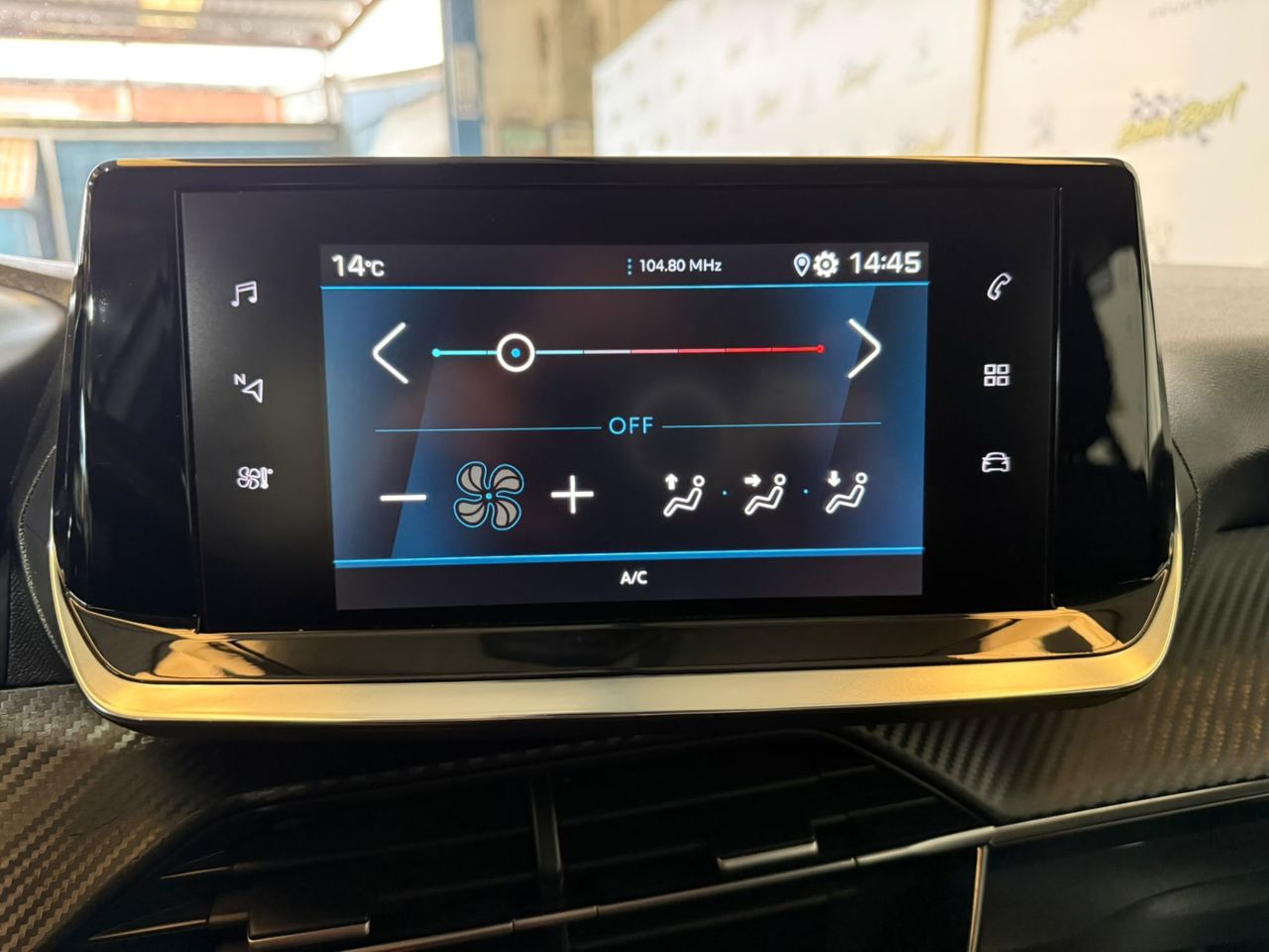 Peugeot 208 BlueHDi 73kW (100CV) Active - Foto 17