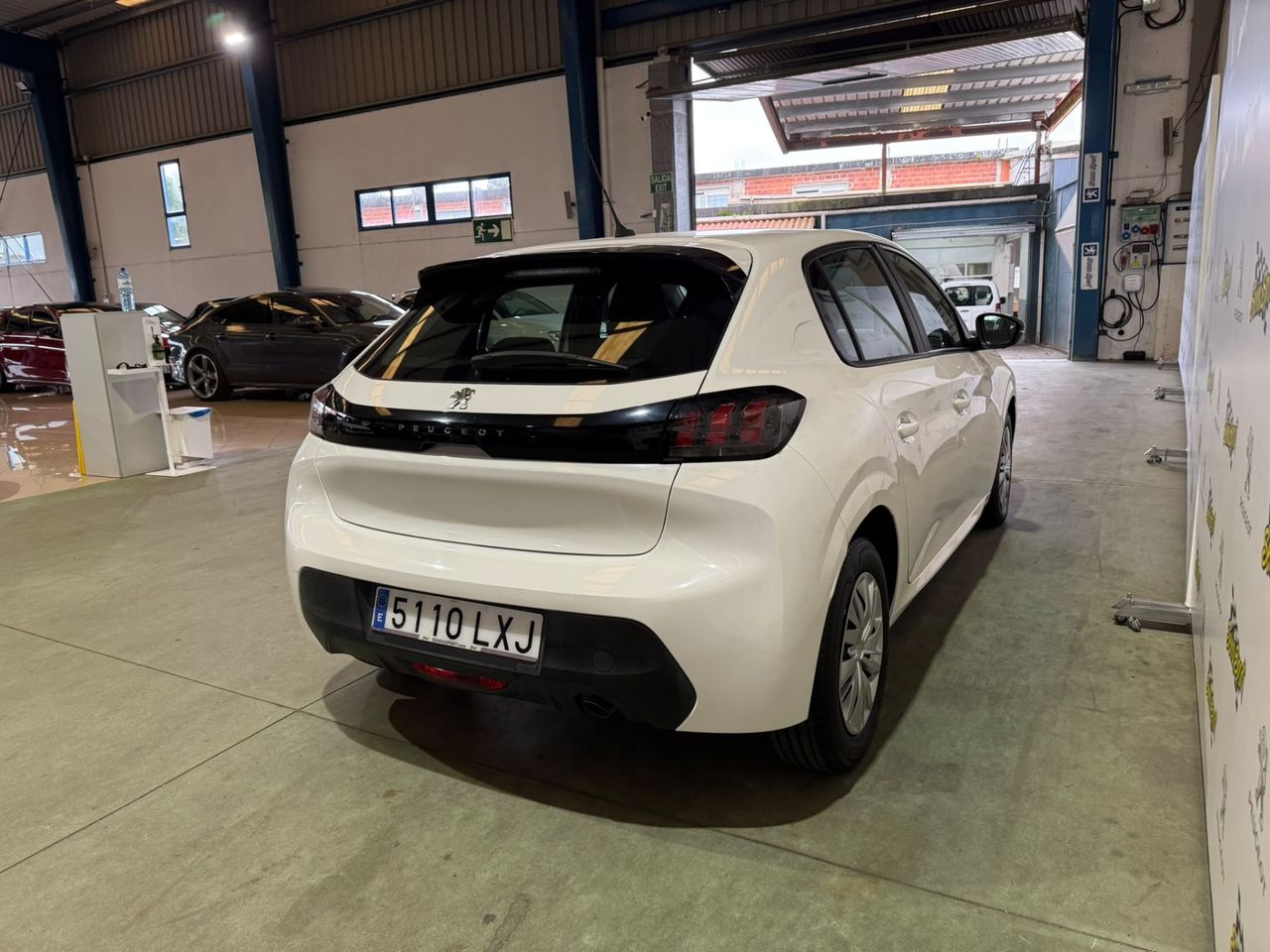 Peugeot 208 BlueHDi 73kW (100CV) Active - Foto 7