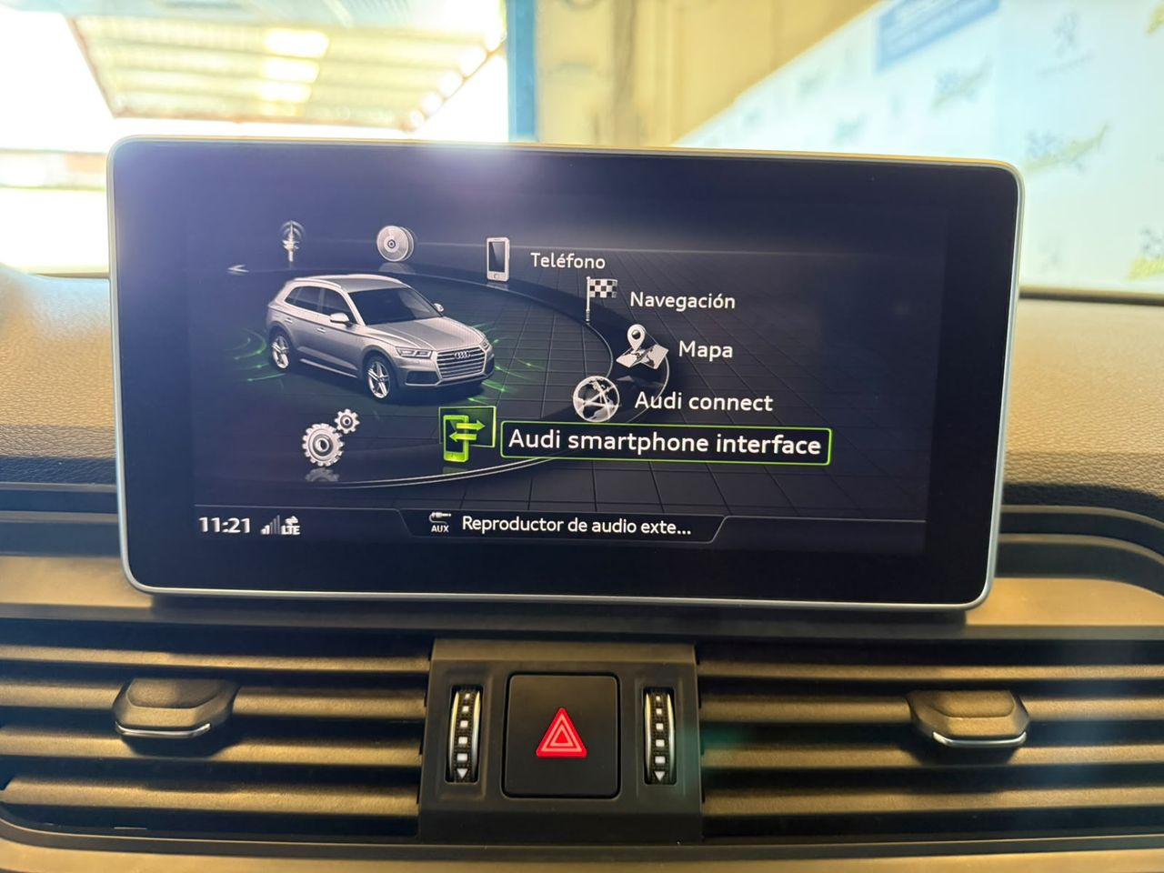 Volkswagen Tiguan R-Line 2.0 TDI 110kW (150CV) DSG - Foto 24