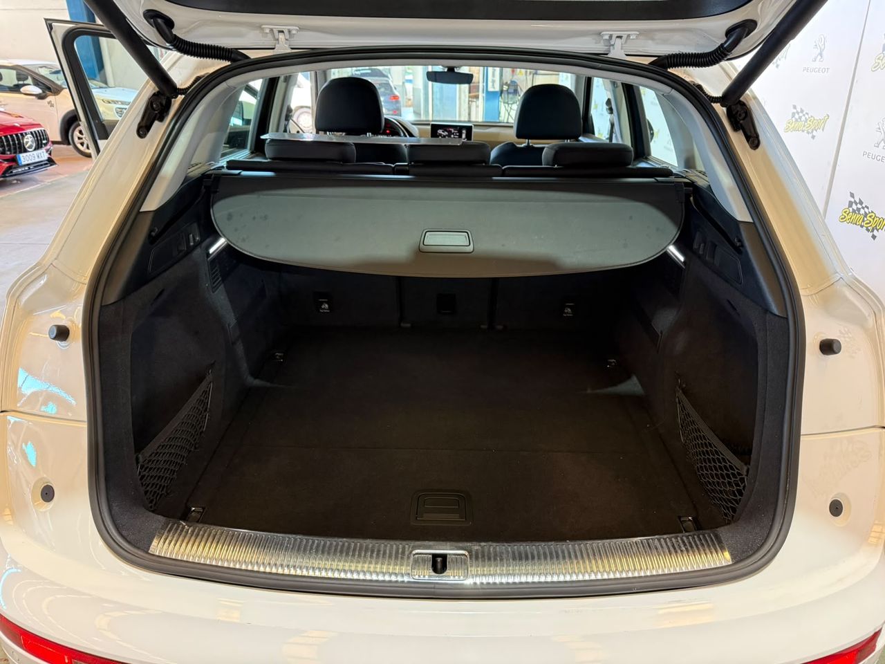Volkswagen Tiguan R-Line 2.0 TDI 110kW (150CV) DSG - Foto 32