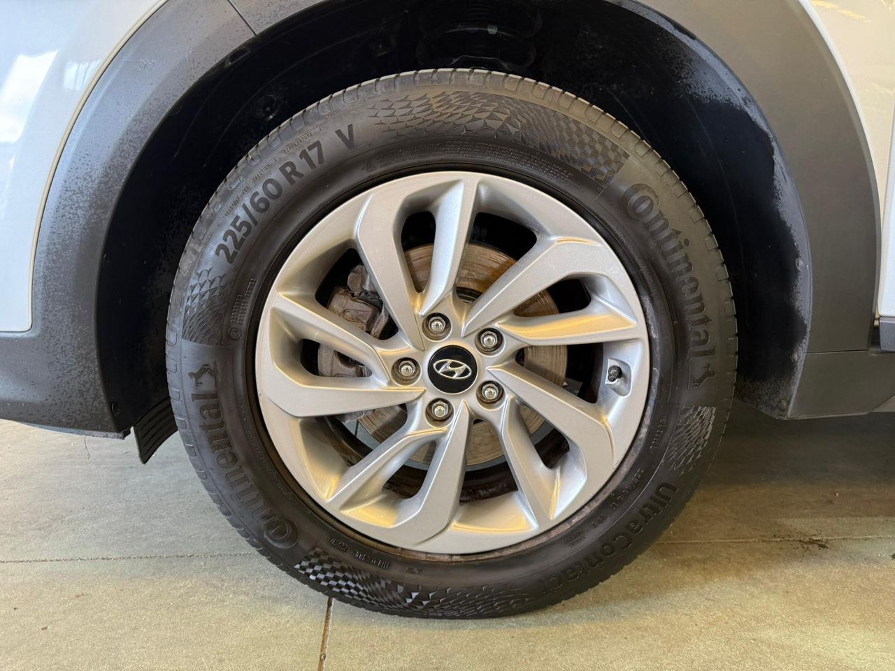 Hyundai Tucson 1.7 CRDi 85kW (115CV) BDrive Essence 4x2 - Foto 29
