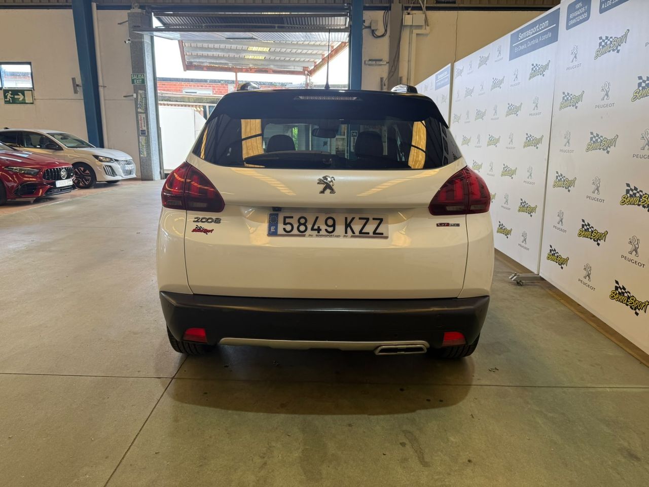 Peugeot 2008 GT Line BlueHDi 88KW (120CV) Auto - Foto 5