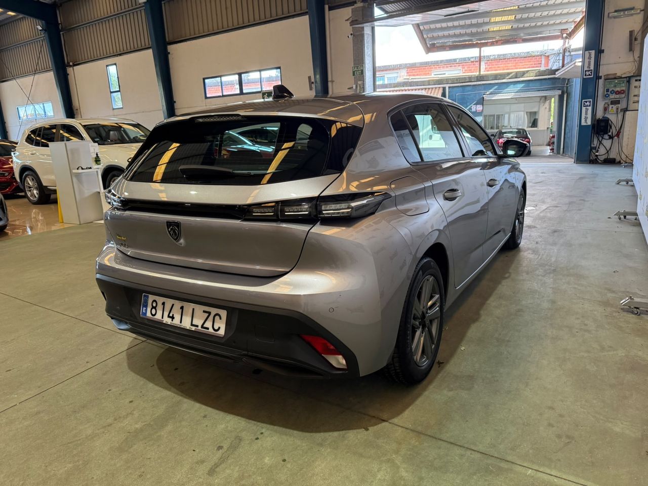 Peugeot 308 5P Active Pack BlueHDi 130 S&S MAN - Foto 8