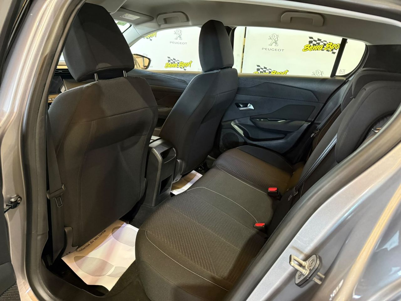Peugeot 308 5P Active Pack BlueHDi 130 S&S MAN - Foto 12