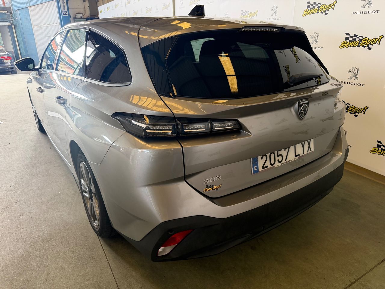 Peugeot 308 SWActive Pack BlueHDi 130 S&S MAN - Foto 7